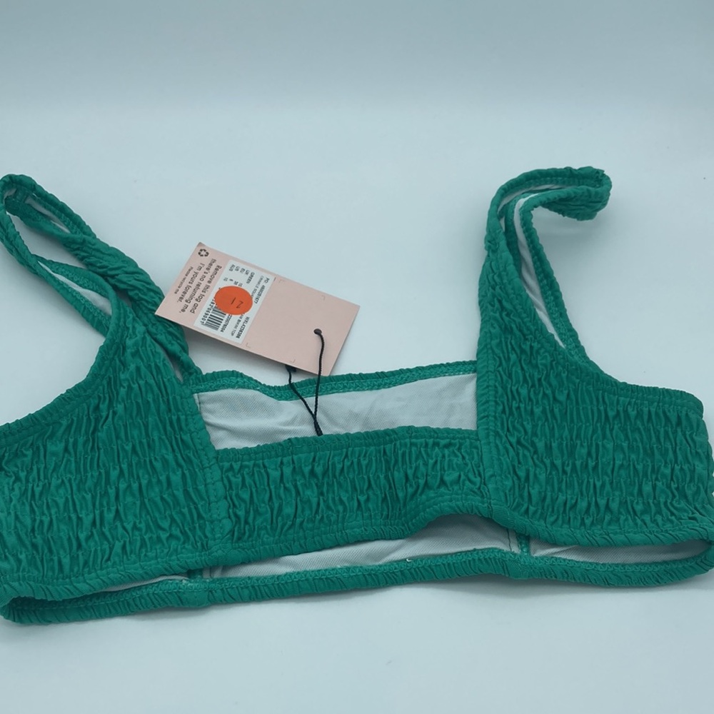 NWT MISSGUIDED GREEN SWIM TOP - Picture 2 of 4